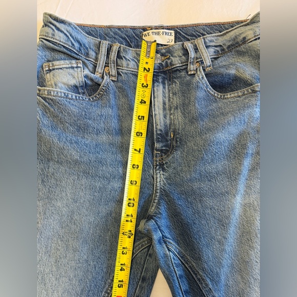 Free People Risk Taker Jeans, longer length, size 27 (runs big, I’m 28/29) - Picture 6 of 7